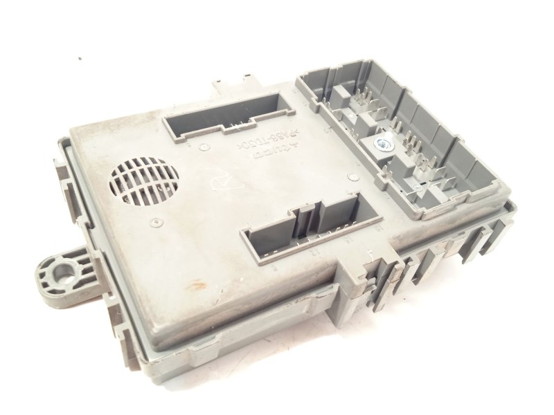 Recambio de caja reles / fusibles para chevrolet aveo / kalos hatchback (t250, t255) 1.2 referencia OEM IAM 96826374  