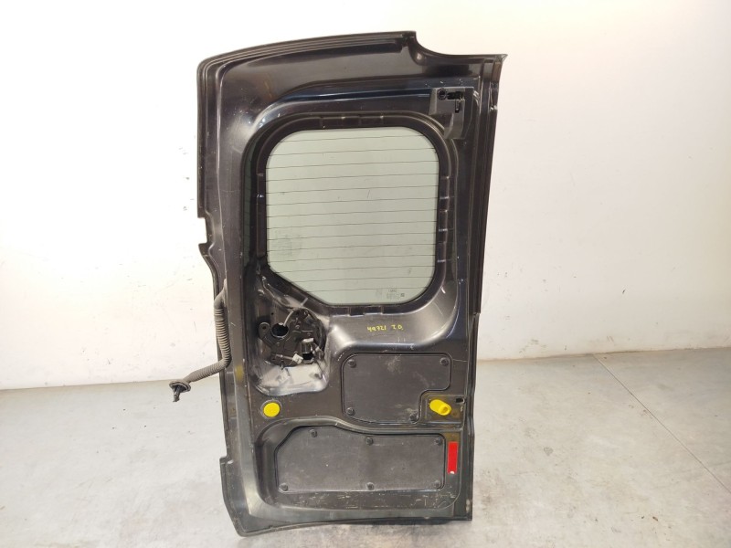 Recambio de puerta trasera derecha para ford transit connect monospace 1.5 tdci referencia OEM IAM 2647054  