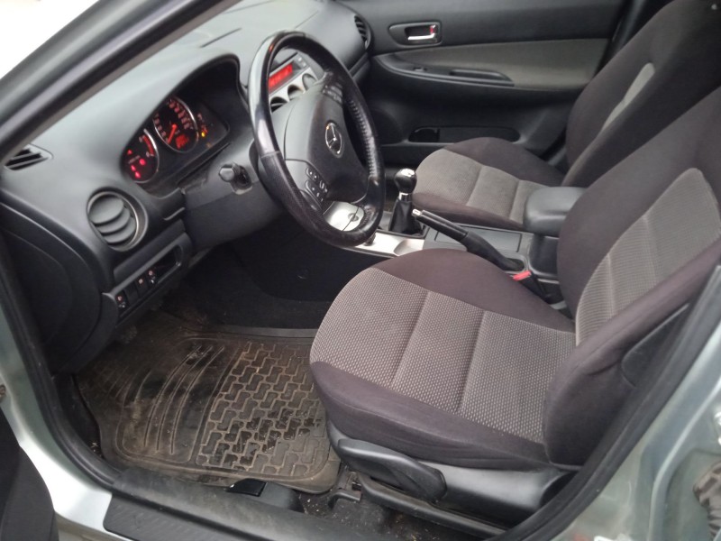 mazda 6 station wagon (gy) del año 2004