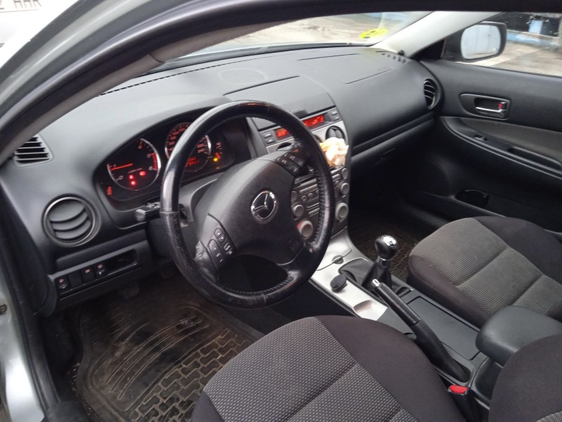 mazda 6 station wagon (gy) del año 2004