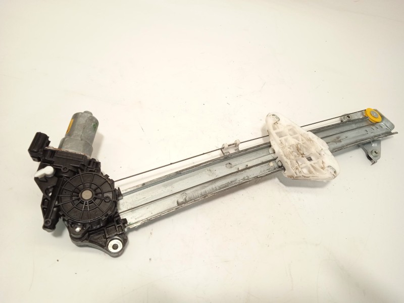 Recambio de elevalunas delantero izquierdo para honda hr-v (ru) 1.5 (ru1) referencia OEM IAM 72250T7WA01  