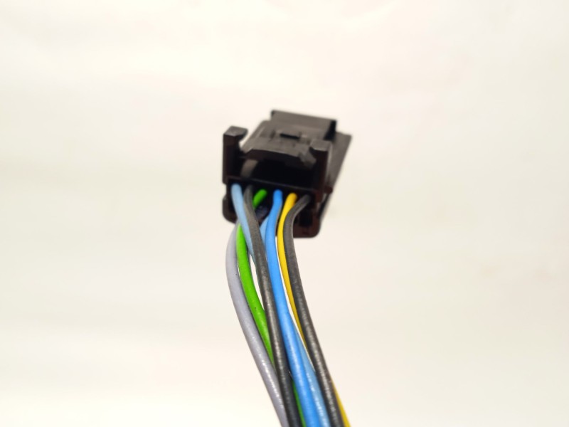 Recambio de retrovisor izquierdo para renault scénic iii (jz0/1_) 1.2 tce referencia OEM IAM 963021615R  