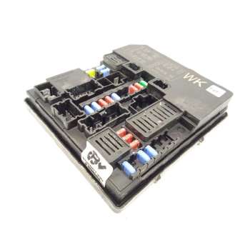 CAJA RELES / FUSIBLES 284B75SA3B 