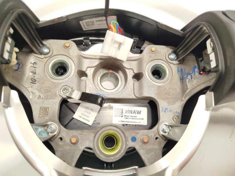 Recambio de volante para kia stonic (ybcuv) 1.2 cat referencia OEM IAM 56100H8NA0WK  