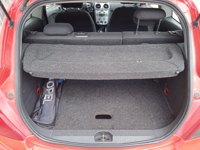 opel corsa d (s07) del año 2008