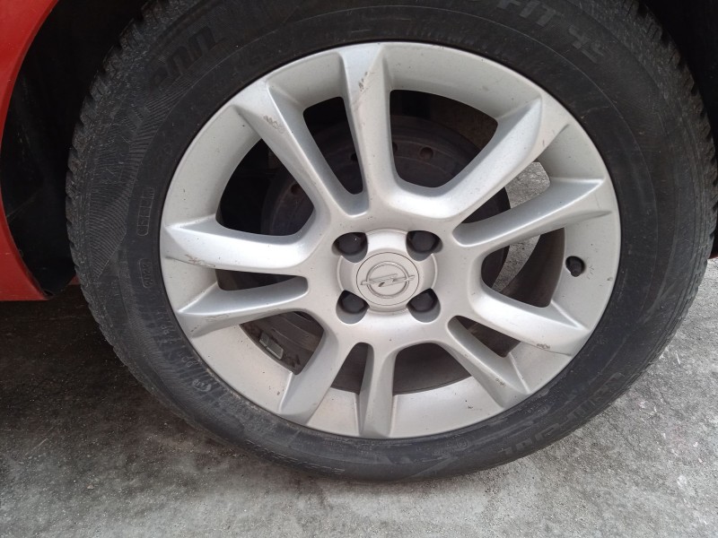 opel corsa d (s07) del año 2008