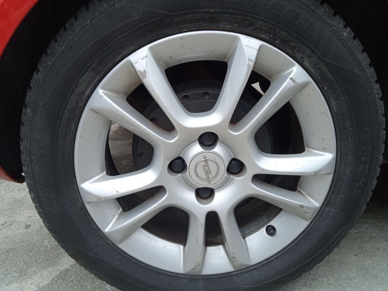 opel corsa d (s07) del año 2008