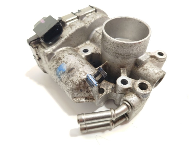 Recambio de caja mariposa para toyota yaris ts referencia OEM IAM 220300Q020  0280750481