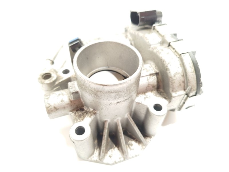 Recambio de caja mariposa para toyota yaris ts referencia OEM IAM 220300Q020  0280750481