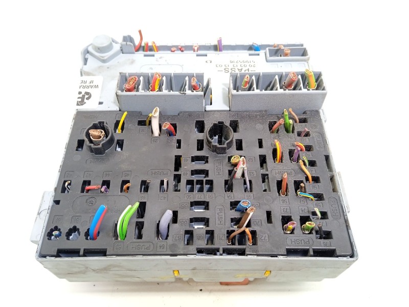 Recambio de caja reles / fusibles para citroën nemo 1.3 hdi fap referencia OEM IAM 51905216  