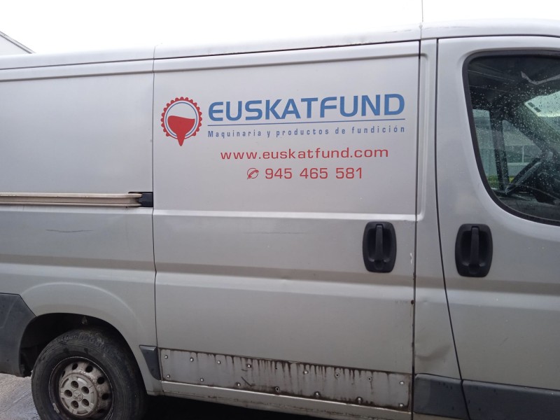 peugeot boxer furgoneta del año 2011