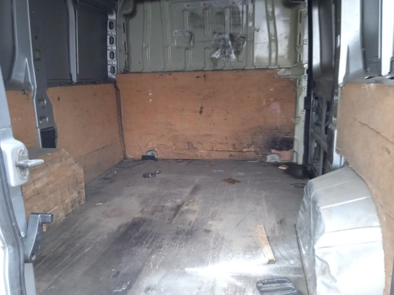 peugeot boxer furgoneta del año 2011