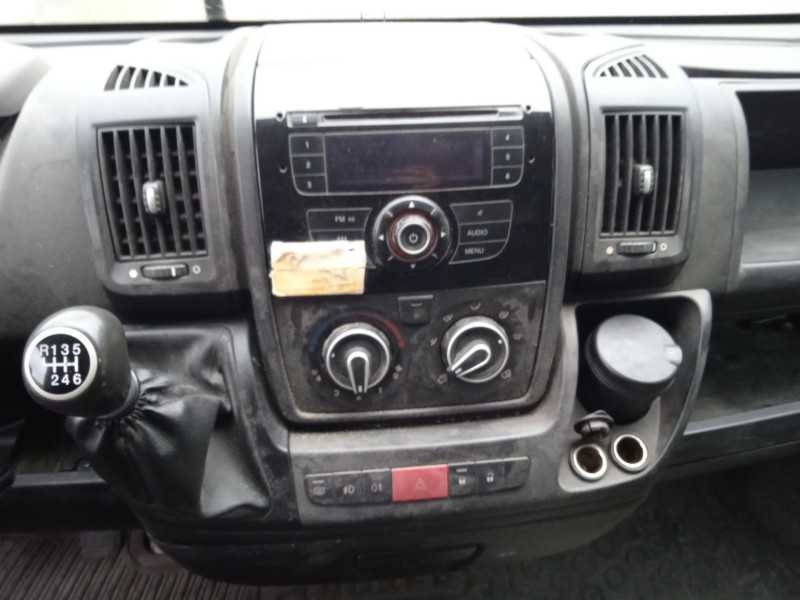 peugeot boxer furgoneta del año 2011