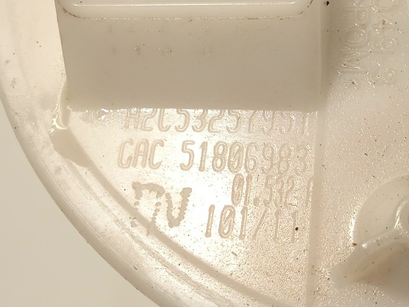 Recambio de bomba combustible para ford ka (ru8) 1.2 referencia OEM IAM 51806983  A2C53257951