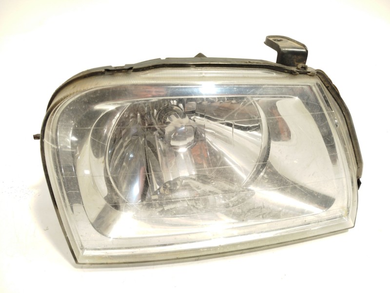 Recambio de faro derecho para mitsubishi l200 (k7_t, k6_t, k5_t) 2.5 td (k64t) referencia OEM IAM MR439534  