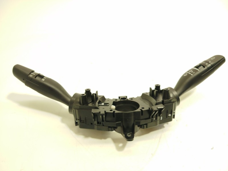 Recambio de mando intermitentes para kia stonic (ybcuv) 1.2 cat referencia OEM IAM 93404D4962  