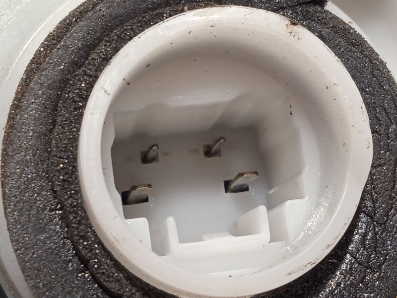 Recambio de cerradura puerta trasera derecha para honda hr-v (ru) 1.5 (ru1) referencia OEM IAM 72610T0AA11  