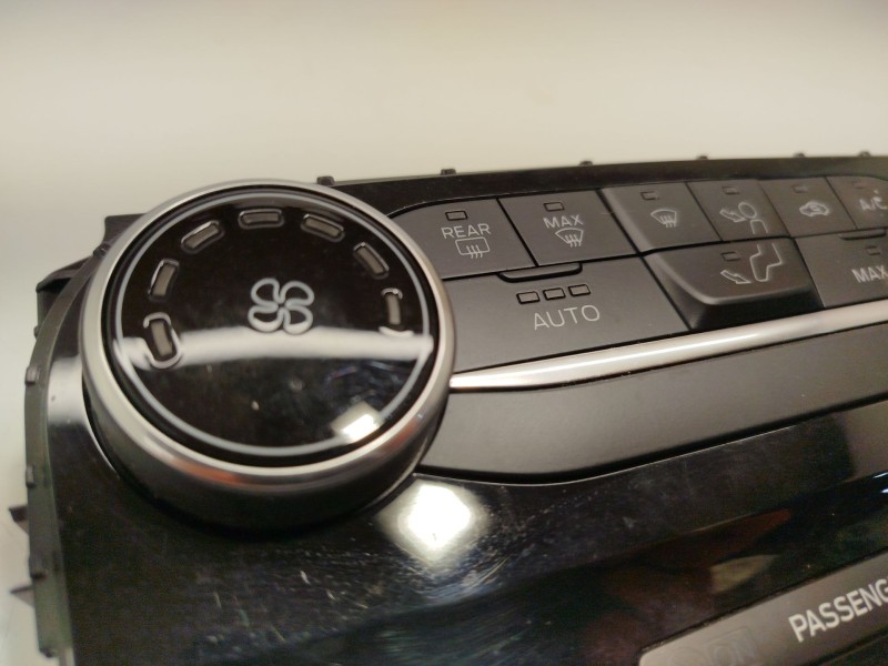 Recambio de mando climatizador para ford puma (j2k, cf7) 1.0 ecoboost referencia OEM IAM MN1T18C612AD 2638321 