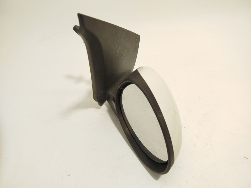 Recambio de retrovisor derecho para peugeot 107 urban move referencia OEM IAM 879100H010  