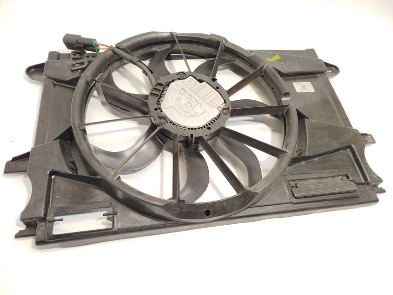 Recambio de electroventilador para opel astra k (b16) 1.2 turbo (68) referencia OEM IAM 39146899 3137234131 0130708495