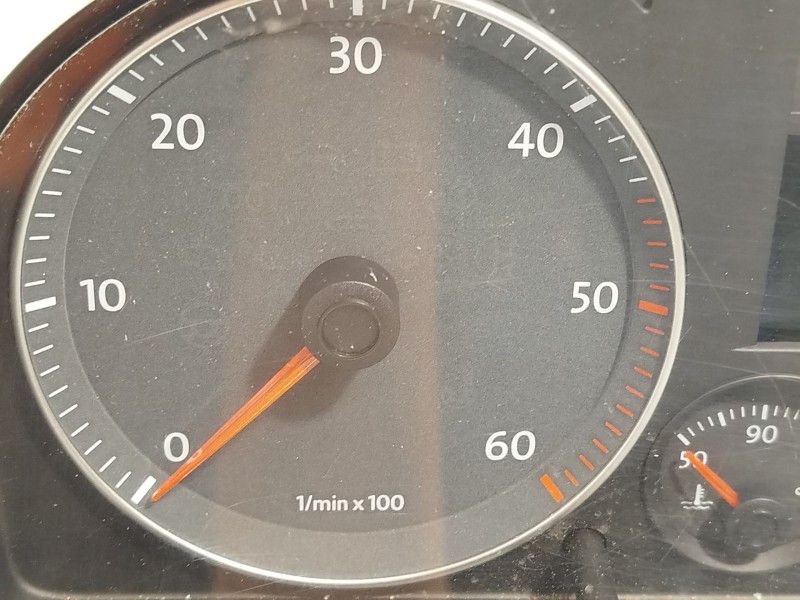 Recambio de cuadro instrumentos para volkswagen caddy ka/kb (2k) kombi referencia OEM IAM 1T0920863A 1T0920863AZ02 