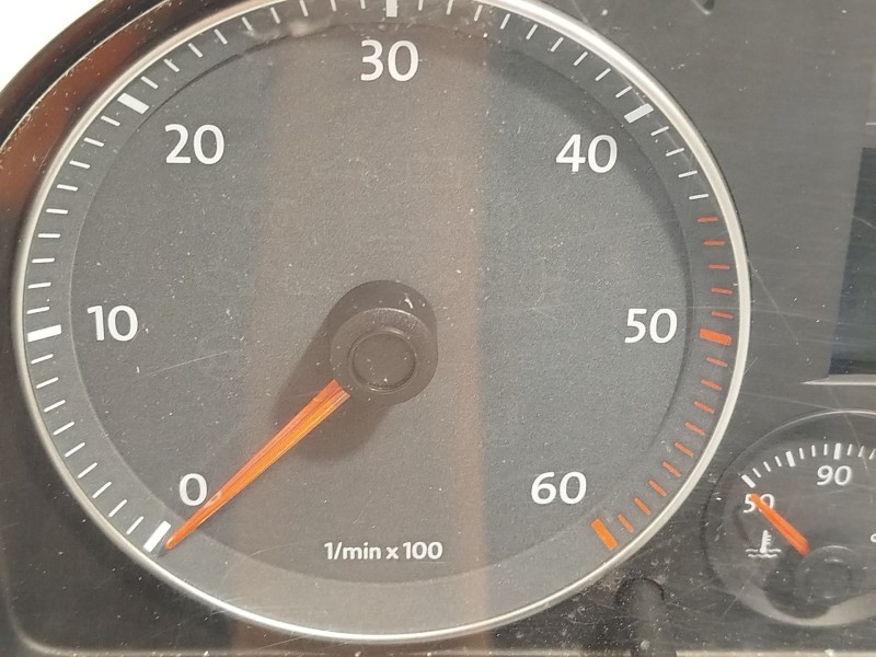 Recambio de cuadro instrumentos para volkswagen caddy ka/kb (2k) kombi referencia OEM IAM 1T0920863A 1T0920863AZ02 