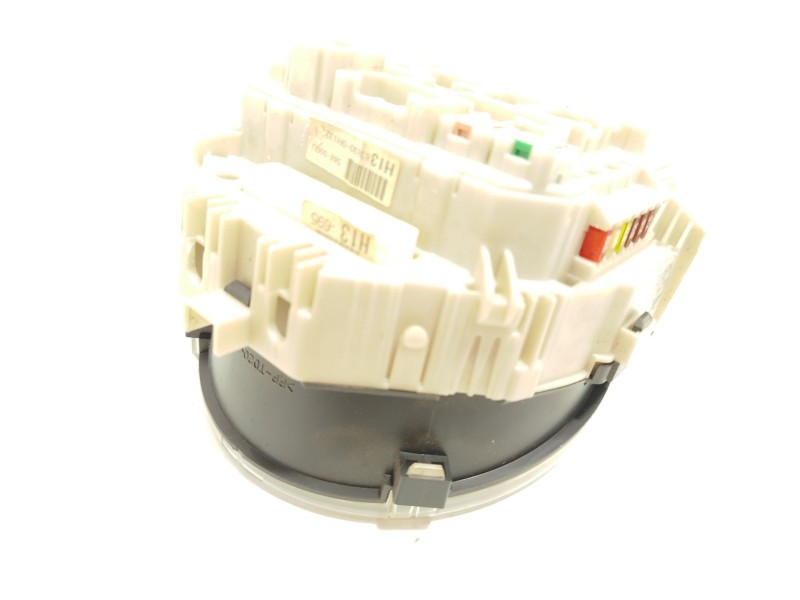 Recambio de cuadro instrumentos para peugeot 107 urban move referencia OEM IAM 838000H132  