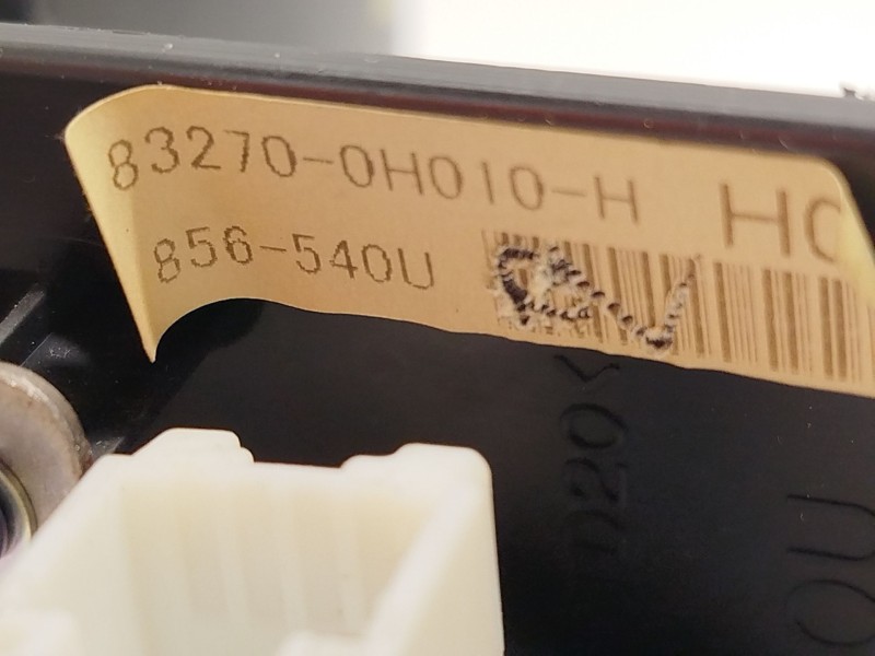 Recambio de cuadro instrumentos para peugeot 107 urban move referencia OEM IAM 832700H010  