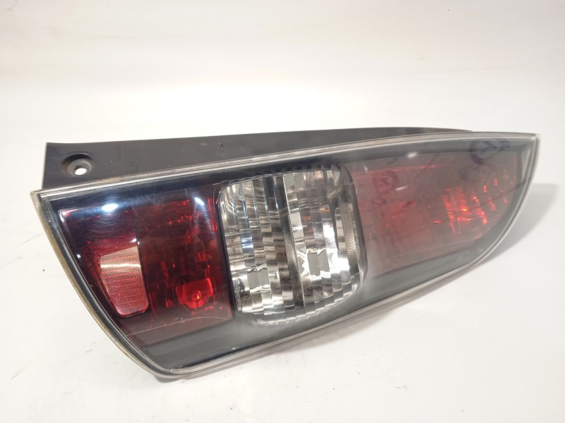 Recambio de piloto trasero derecho para subaru justy j13 1.0 referencia OEM IAM NOREF  