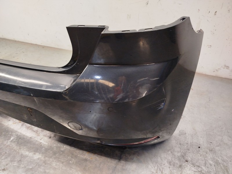 Recambio de paragolpes trasero para seat ibiza v (kj1, kjg) 1.0 mpi referencia OEM IAM 6F0807421D 6F0807421DGRU 