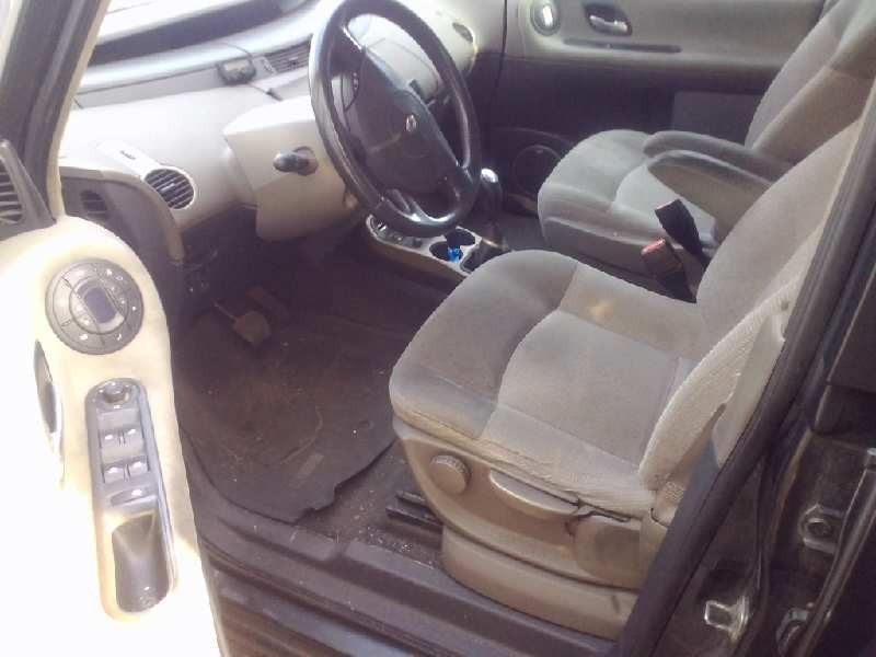 renault espace iv (jk0) del año 2004