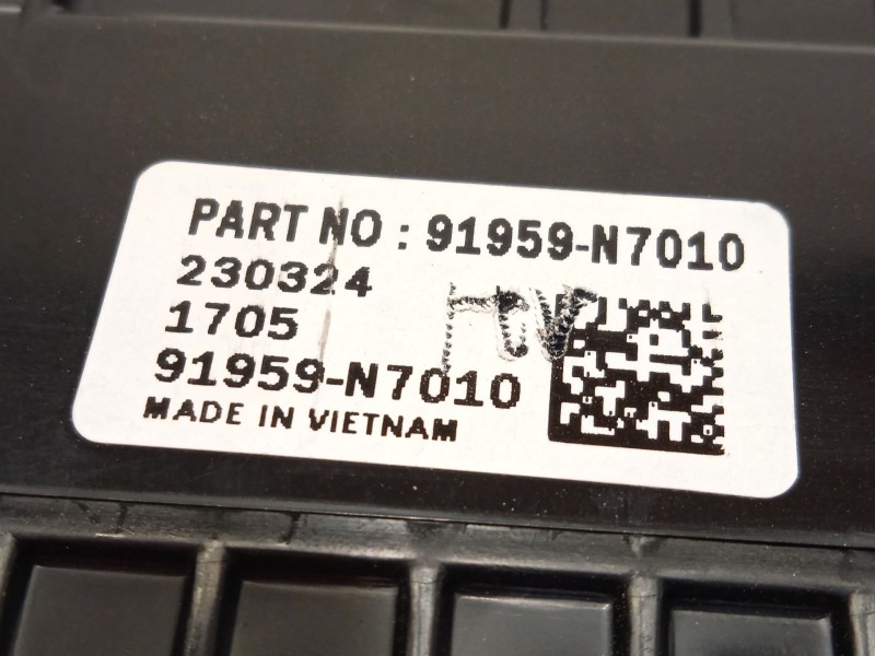 Recambio de caja reles / fusibles para hyundai tucson (nx4e, nx4a) 1.6 t-gdi referencia OEM IAM 91959N7010  