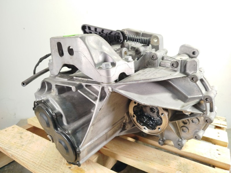 Recambio de caja cambios para volkswagen golf viii (cd1, da1) 1.5 tsi referencia OEM IAM VCS 0C9300045R 