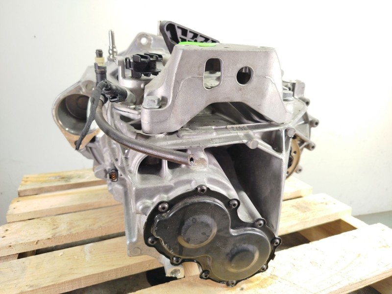 Recambio de caja cambios para volkswagen golf viii (cd1, da1) 1.5 tsi referencia OEM IAM VCS 0C9300045R 
