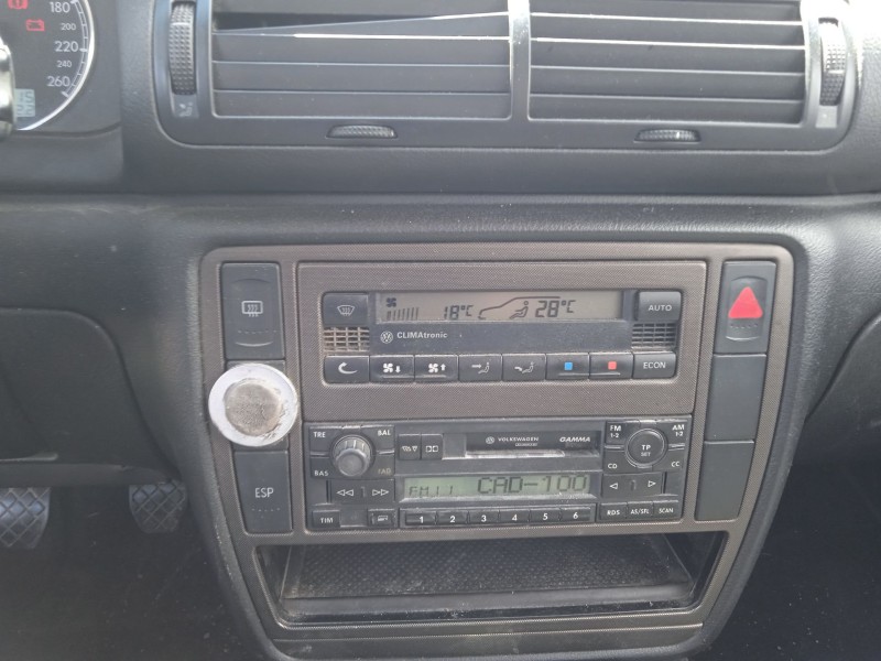 volkswagen passat b5.5 variant (3b6) del año 2002