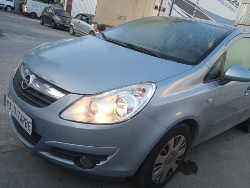 opel corsa d (s07) del año 2006