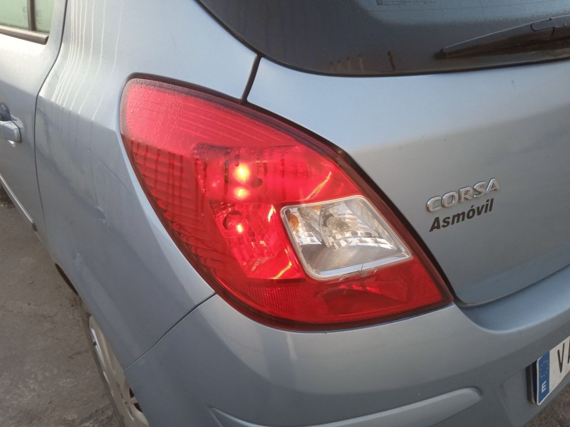 opel corsa d (s07) del año 2006