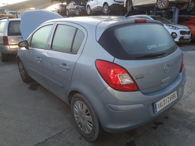 opel corsa d (s07) del año 2006