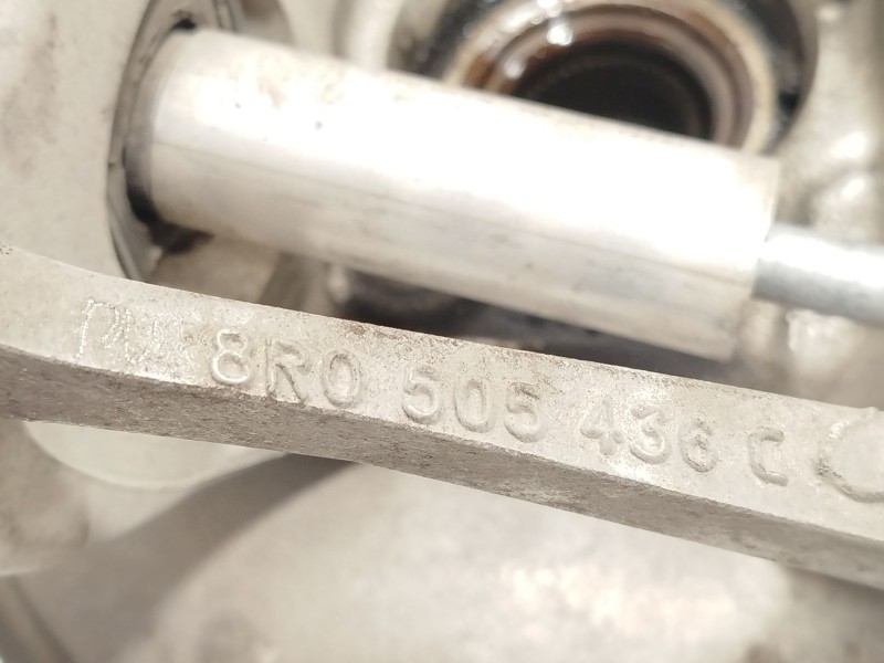 Recambio de mangueta trasera derecha para audi q5 (8rb) 2.0 tdi quattro referencia OEM IAM 8R0505436C  