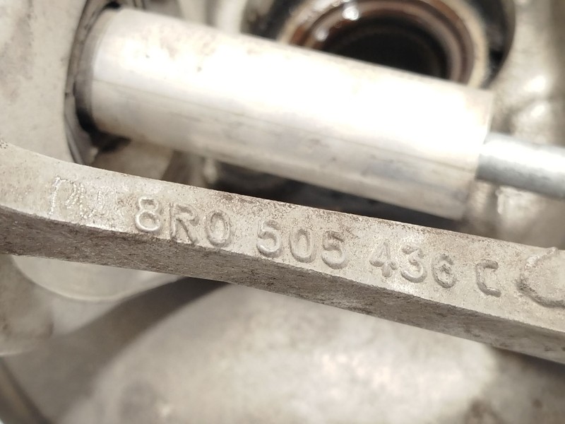 Recambio de mangueta trasera derecha para audi q5 (8rb) 2.0 tdi quattro referencia OEM IAM 8R0505436C  