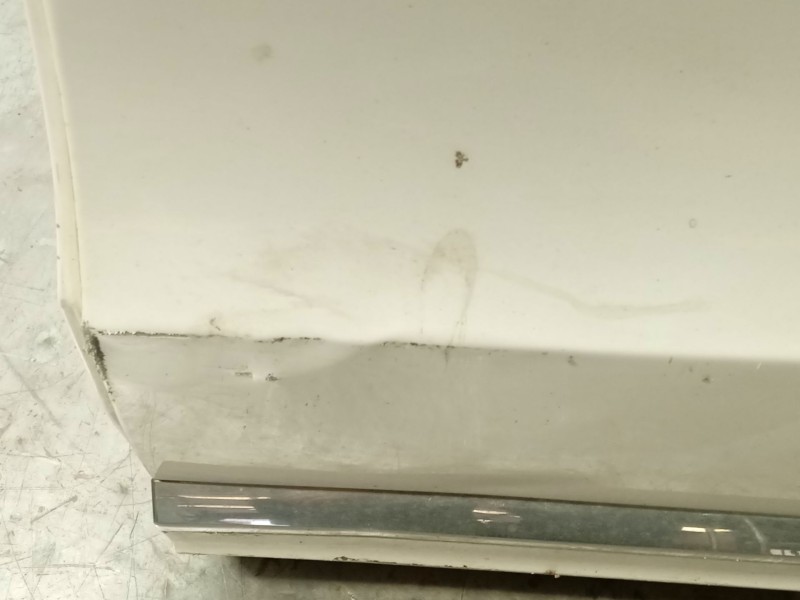 Recambio de puerta trasera izquierda para audi q5 (8rb) 2.0 tdi quattro referencia OEM IAM 8R0833051B  