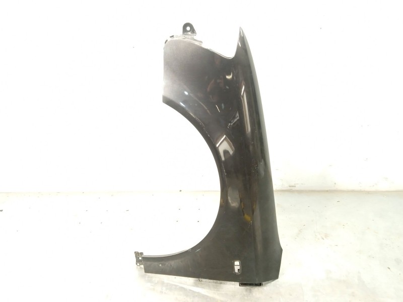 Recambio de aleta delantera izquierda para audi a4 berlina (8e) 2.0 16v tdi referencia OEM IAM 8E0821105F  