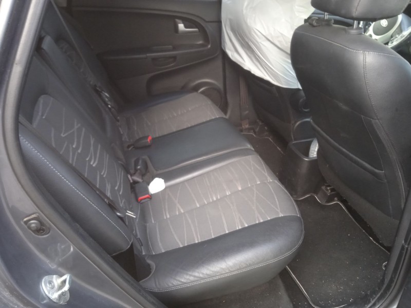 kia venga (yn) del año 2010