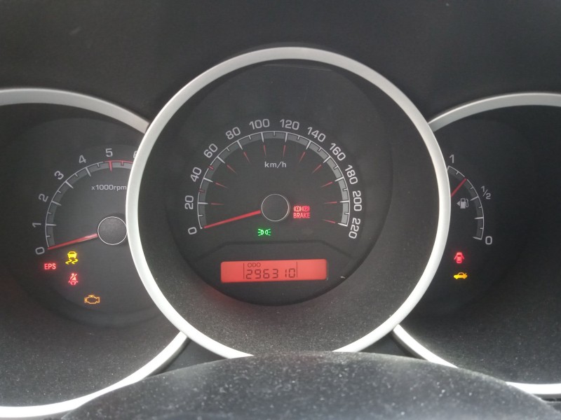 kia venga (yn) del año 2010