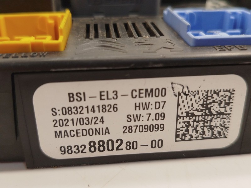 Recambio de caja reles / fusibles para peugeot rifter 1.5 bluehdi 130 referencia OEM IAM 9832880280 1681050580 28709099