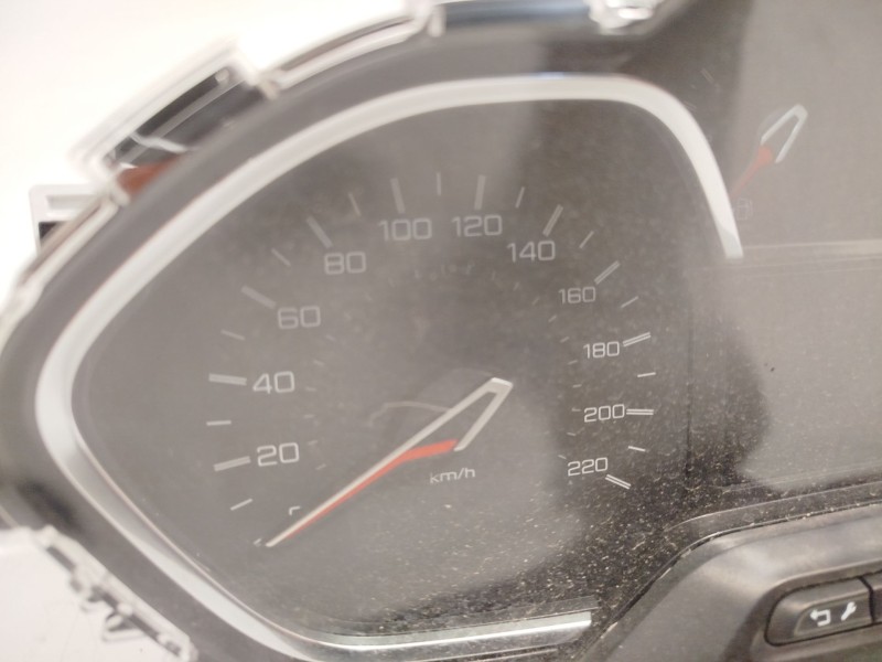 Recambio de cuadro instrumentos para peugeot rifter 1.5 bluehdi 130 referencia OEM IAM 9842410680  