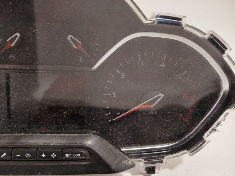 Recambio de cuadro instrumentos para peugeot rifter 1.5 bluehdi 130 referencia OEM IAM 9842410680  