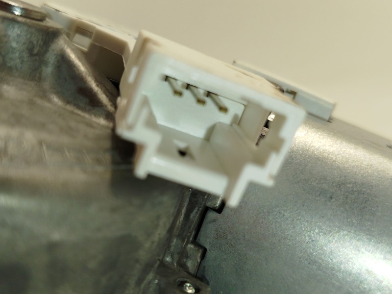 Recambio de motor limpia trasero para peugeot rifter 1.5 bluehdi 130 referencia OEM IAM 9840123880  