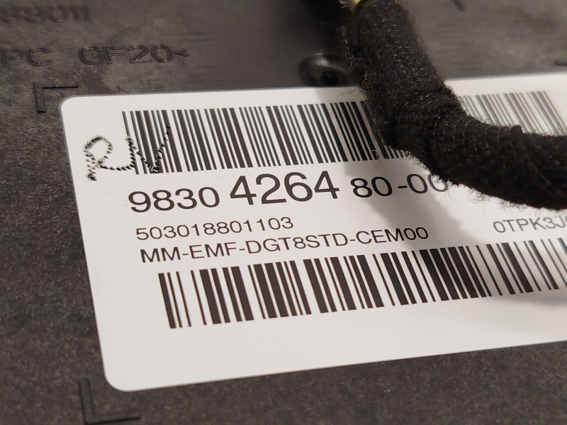 Recambio de pantalla multifuncion para peugeot rifter 1.5 bluehdi 130 referencia OEM IAM 9830426480  5030188011103