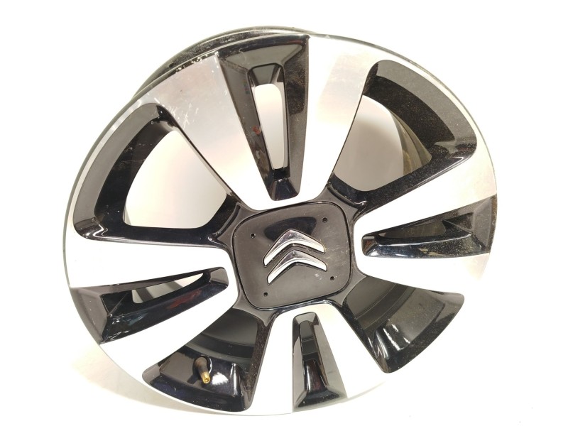 Recambio de llanta para citroën c3 iii (sx) 1.2 puretech 82 referencia OEM IAM 9813075077 98130750XY 